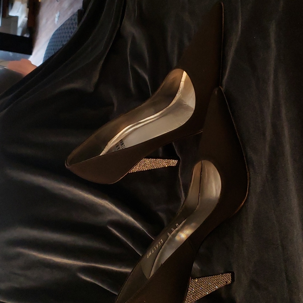 Black Closed Toe Pumps w/Rhinestone Heels